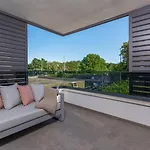 Val Di Bora Konukevi 4*