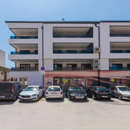 Pensión Val Di Bora 4*