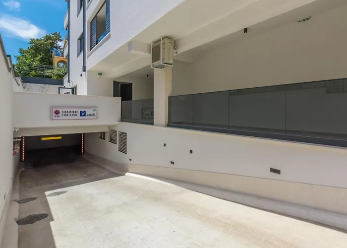 Val Di Bora 포레치